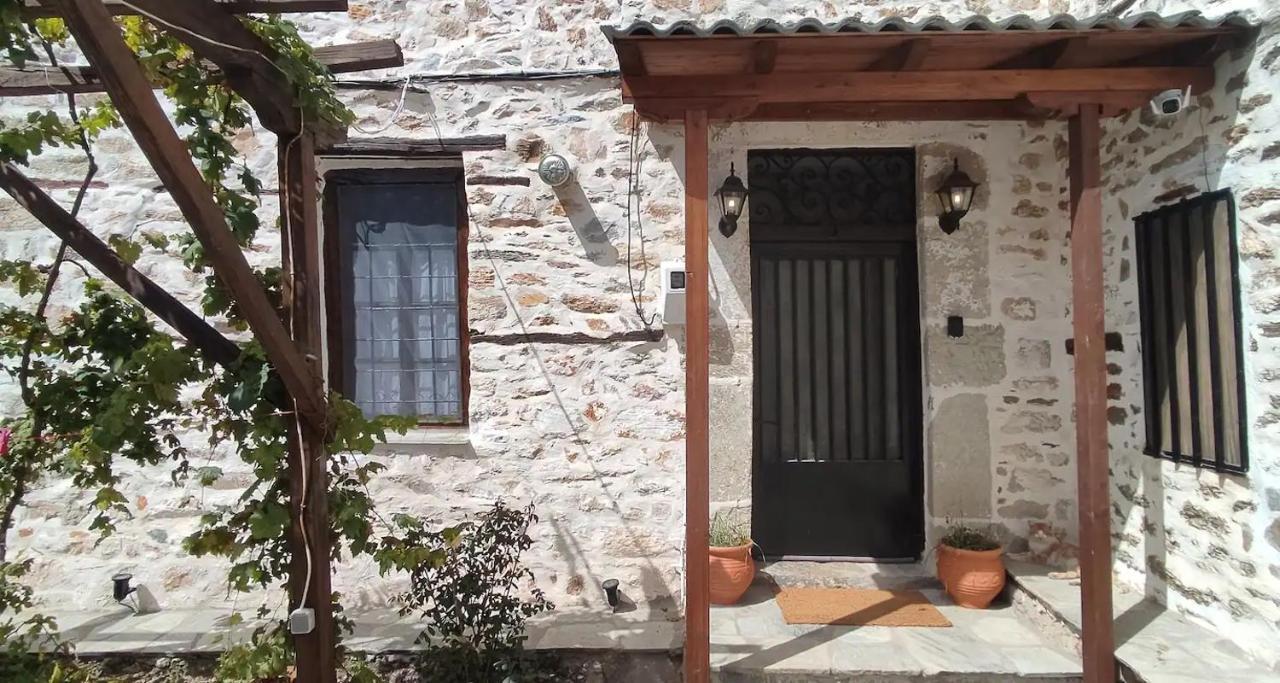 San Lorenzo Cottage - Παραδοσιακά Πέτρινα Δωμάτια Agios Lavrentios Exterior photo